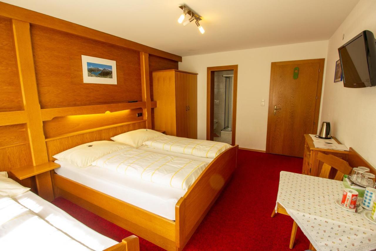 Bed and Breakfast Haus Josef Mayrhofen Zewnętrze zdjęcie