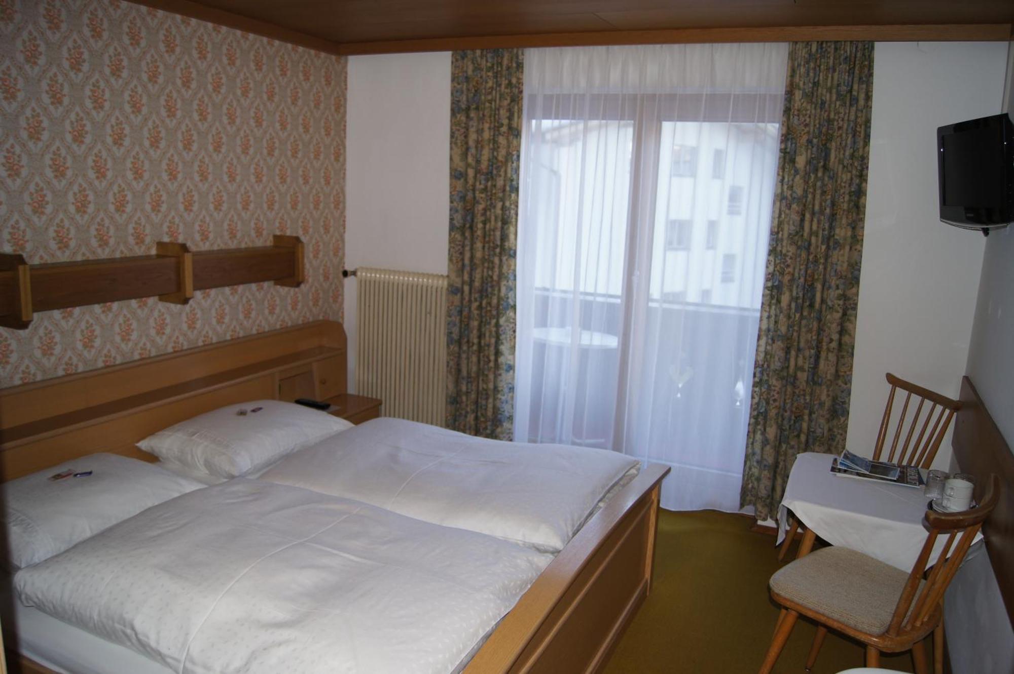 Bed and Breakfast Haus Josef Mayrhofen Zewnętrze zdjęcie